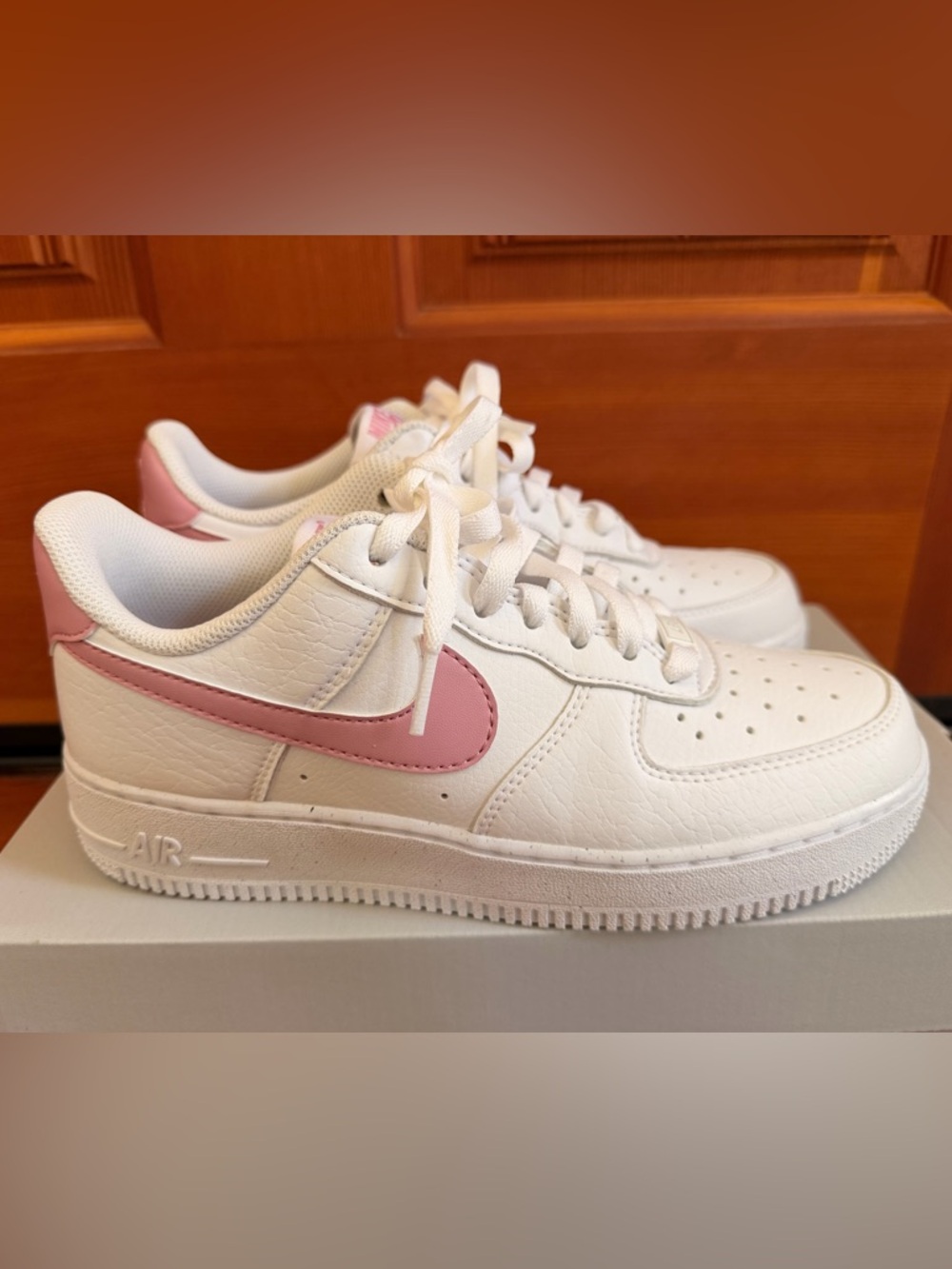 NEW Nike Air Force 1